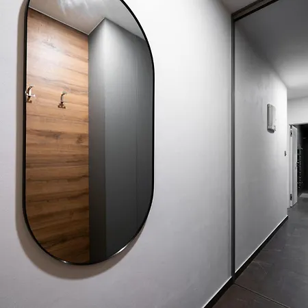 Modern In Karlin - Fully Equipped *