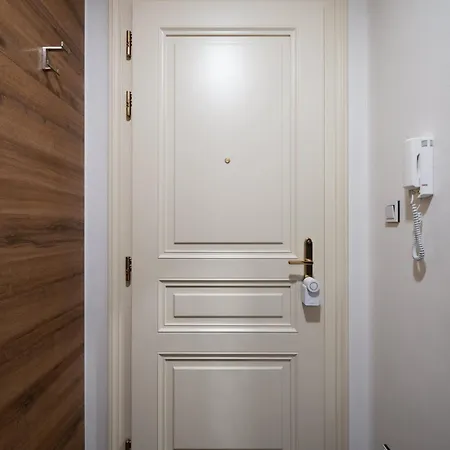 Modern In Karlin - Fully Equipped Praha