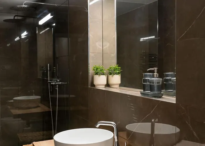 Modern In Karlin - Fully Equipped *