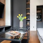 Apartment Modern In Karlin - Fully Equipped *